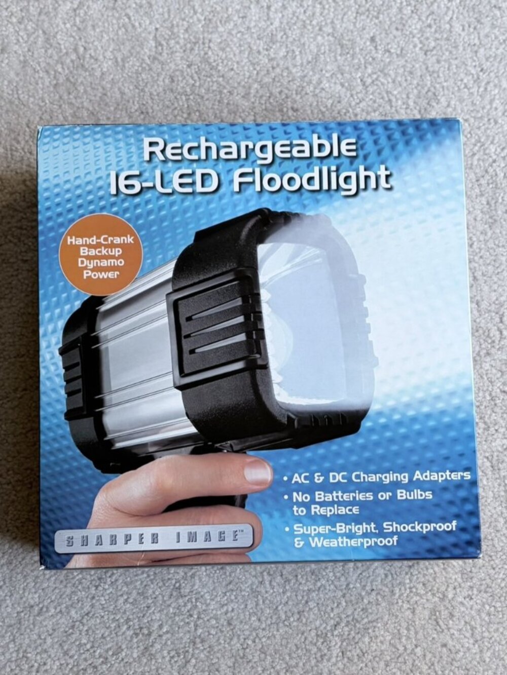NIB Sharper Image Rechargeable 16-LED Floodlight with Hand-Crank Dynamo Backup